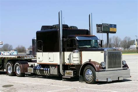 Pin By Ray Leavings On Skateboards Peterbilt Trucks Big Trucks Big