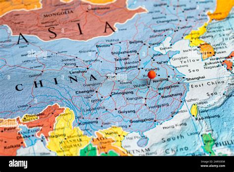 Red map pin marking the location of the city of Wuhan, China Stock ...