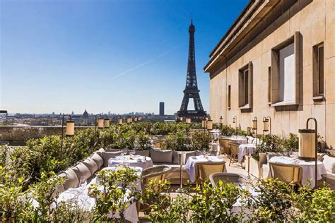 Restaurantes Imperd Veis Ao Ar Livre Em Paris Forbes