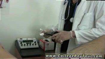 teniendo sexo gay consigo mismo de cuerpo entero mientras tenía mi dedo en XVIDEOS