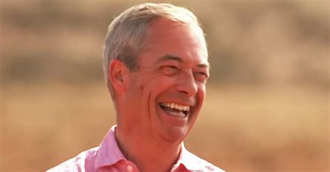 Itv Im A Celebrity Fans Convinced Star Snubbed Nigel Farage In