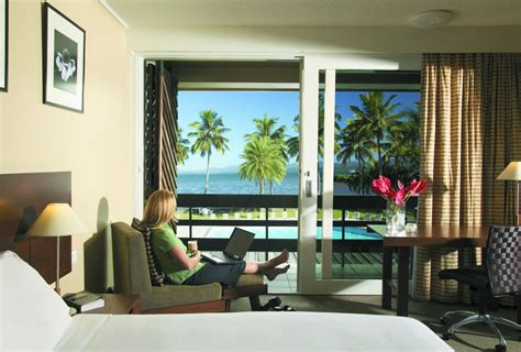 Holiday Inn Suva Fiji Resort Accommodation