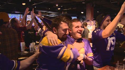 Vikings fans celebrate upset playoff win versus Saints | kare11.com