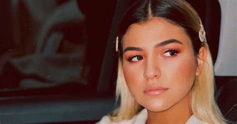 Bárbara Bandeira deslumbra em lingerie