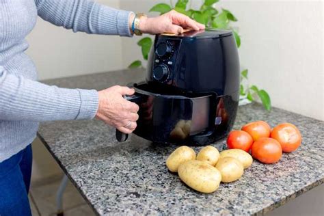 Airfryer Nedir Ne İşe Yarar Hangi Tarifler Yapılır Yemek