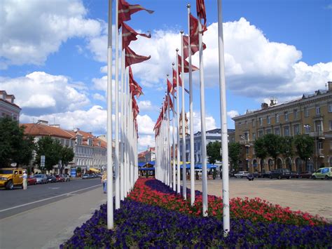 Vilnius: 30 Facts About Lithuania’s Hidden Gem - Discover Walks Blog