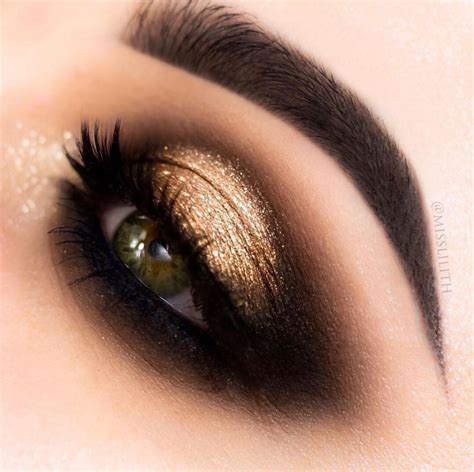 Pin By A Luna Collection Photography On Makeup Gold Makeup Looks