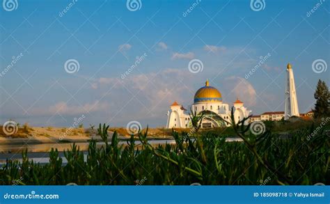 Beautiful Sunset at Straits Mosque of Malacca Stock Photo - Image of ...