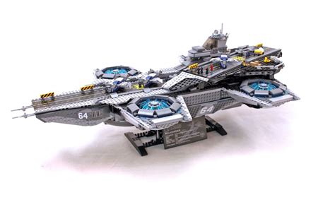 SHIELD Helicarrier - LEGO set #76042-1 (Building Sets > Super Heroes ...