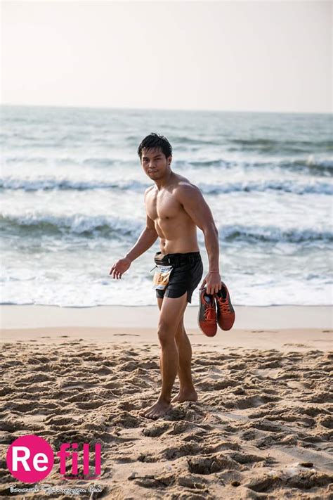 Somtuiz on Twitter นกวงหนาหลอ วนนมงานวง Singha Bikini beach run ภาพจาก Refill