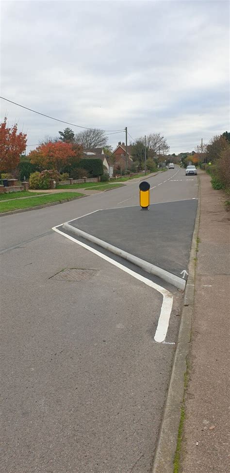 Cromer Road Mundesley Christine Matthews Cc By Sa Geograph