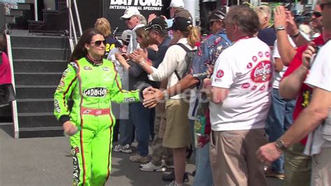 FILE DANICA PATRICK 1ST WOMAN TO WIN DAYTONA POLE YouTube