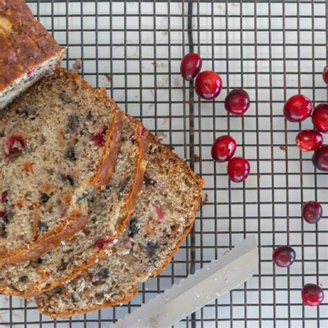 Cranberry Apple And Banana Bread · Nourish And Nestle