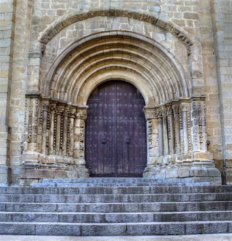 Portada De La Catedral Vieja De Plasencia Portada Rom Nica Flickr