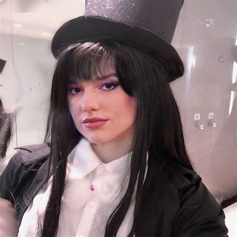 Dua lipa like Zatanna Zatara by Illadra on DeviantArt