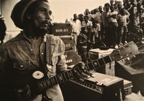 BOB MARLEY, '80 | Bob marley pictures, Bob marley, Bob marley legend