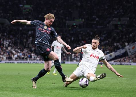 Cu Radu Drăgușin integralist Tottenham o învinge categoric pe lidera