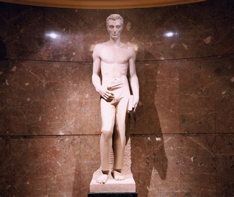 Shirtless Lincoln Statue Goes Viral The Washington Post