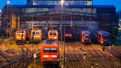 Streik Bei Der Bahn Hat Begonnen Massive Beeintr Chtigungen Erwartet