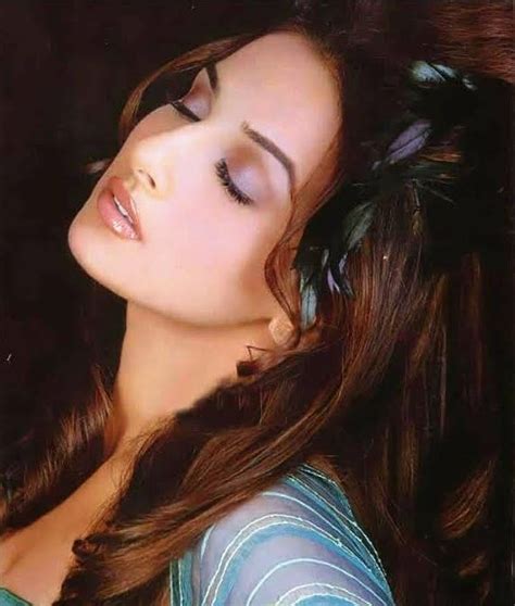 Funny Photos And Pics Vidya Balan Bikini Hot Photos