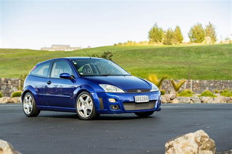 2004 Ford Focus RS - NZ Autocar