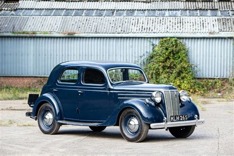 Custom 1948 Chevy - Amazing Classic Cars