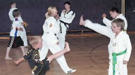 Kinder Schnuppern Beim Taekwon Do Club Werl