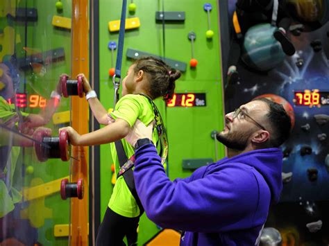 Indoor Trampoline Park In Rayleigh Oxygen Activeplay