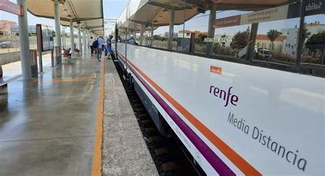 Renfe Anuncia Novedades En Su Tarjeta Dorada Estos Son Los Descuentos