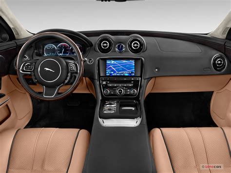 2013 Jaguar XJ Interior | U.S. News & World Report