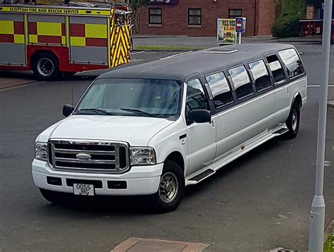 FORD EXCURSION LIMOUSINE Ed McGarvey Flickr