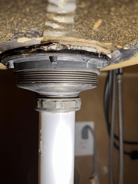 Leaky Kitchen Sink? Your Complete Guide to Understanding and Fixing the
