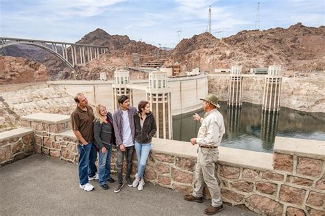 Van Las Vegas Halve Dagtour Hoover Dam Getyourguide