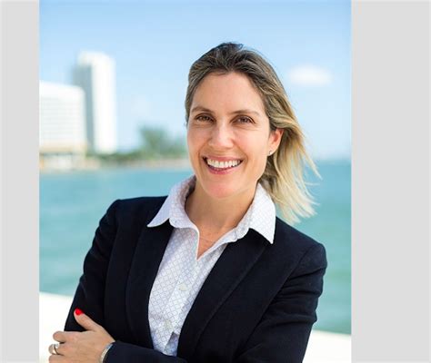 Julieta Henke Se Incorpora A Pioneer Investments Como Country Manager