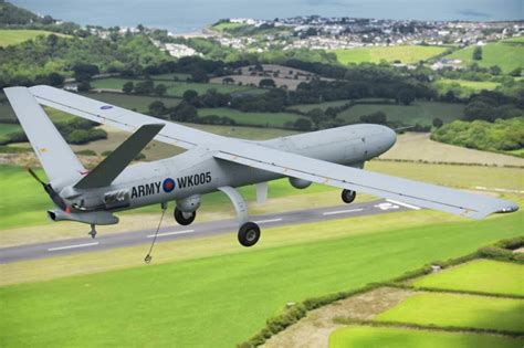 cinta indonesia uav  latihan terbang  pilot