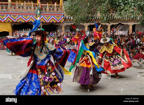 Bhutan Punakha Punakha Tsechu Festival Black Hat Dance Stock Photo