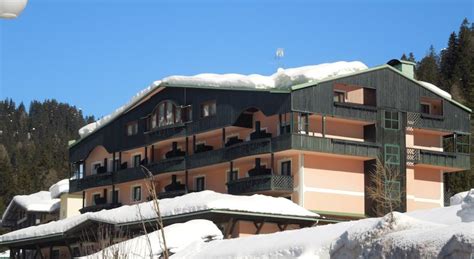 Hotel Spinale A Madonna Di Campiglio Italia MountVacation It