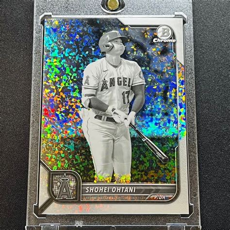 最新 199枚限定 2022 Topps Bowman Chrome 大谷翔平 No 71 モノクロダイヤモンドリフラクターパラレルカード