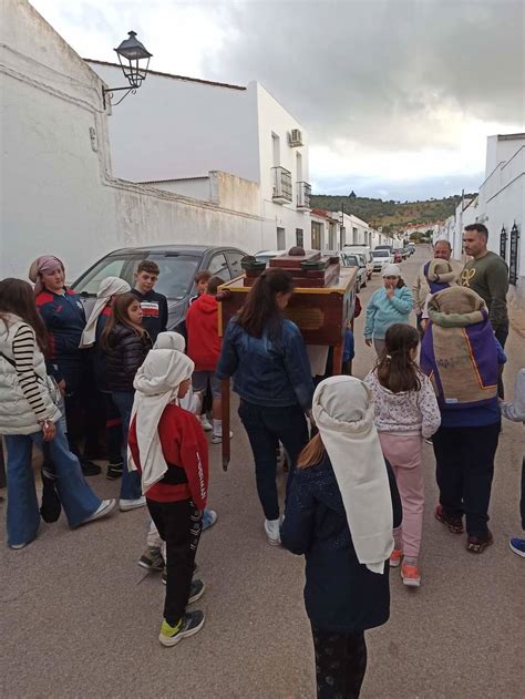 La Cofrad A Del Amarrao Coordinar La Procesi N De Las Cruces De Mayo Hoy