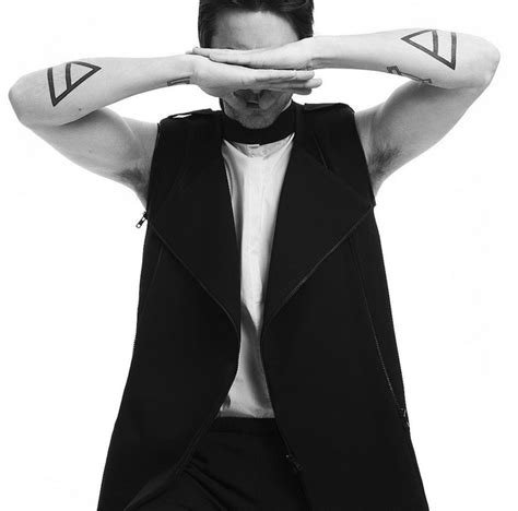 Pin By Redactedcvkexky On Seconds To Mars Jared Leto Triangle