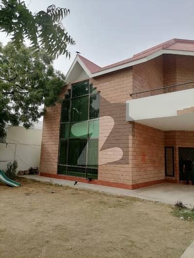 Sq Yd Bungalow For Sale Off Sehar Proper Unit Near Cbc Dha Phase