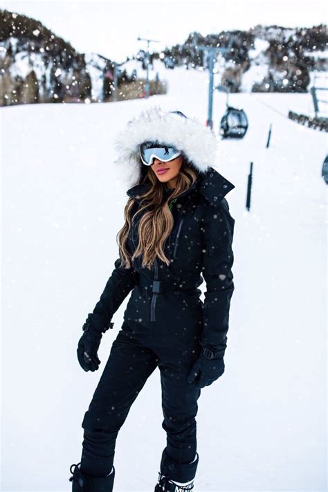 The Ski Edit What I Wore In Aspen Mia Mia Mine Skiing Outfit Ski