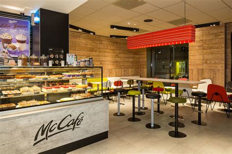 McDonald s WIEN WIE ES ISST Falter Lokalführer FALTER at