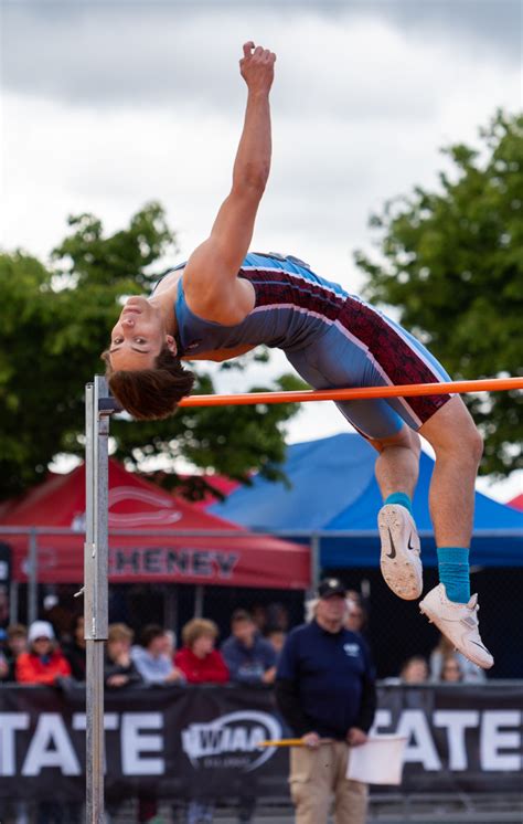 Photos Day 2 Of The 2022 Wiaa 4a 3a 2a Track And Field State