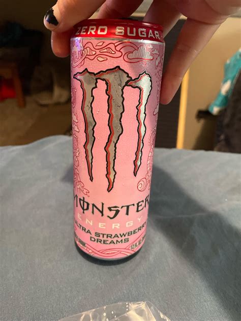 Best Monster Flavor In My Opinion🍓🍓🍓 I Dont Drink Any Other Energy