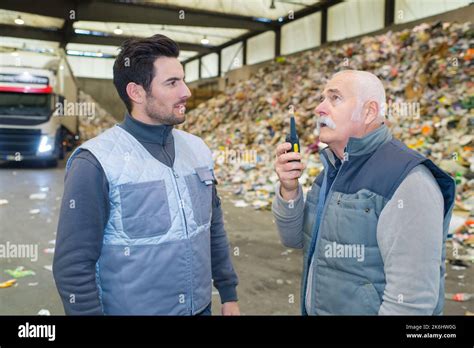 Recycling Center Conveyor Hi Res Stock Photography And Images Alamy