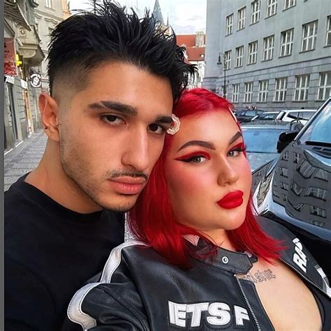 Sugar Denny chce začít nový život S přítelem prý nechtěla mít sex má špatný režim