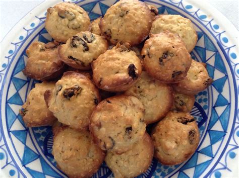 Biscuits Aux Flocons Davoine Raisins Et Abricots Secs Et Graines De