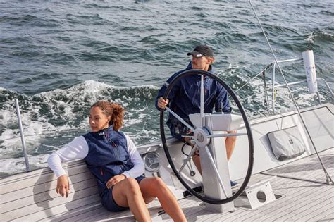 Sailing Clothes and Gear | Helly Hansen