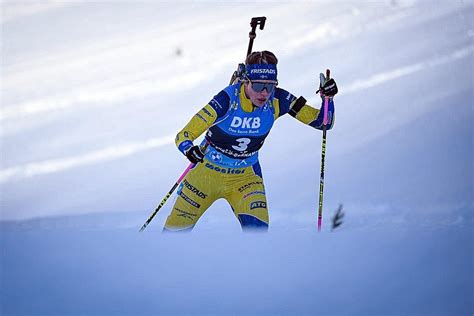 Biathlon Grand Bornand Elvira Oeberg S Impose Encore Devant Julia Simon